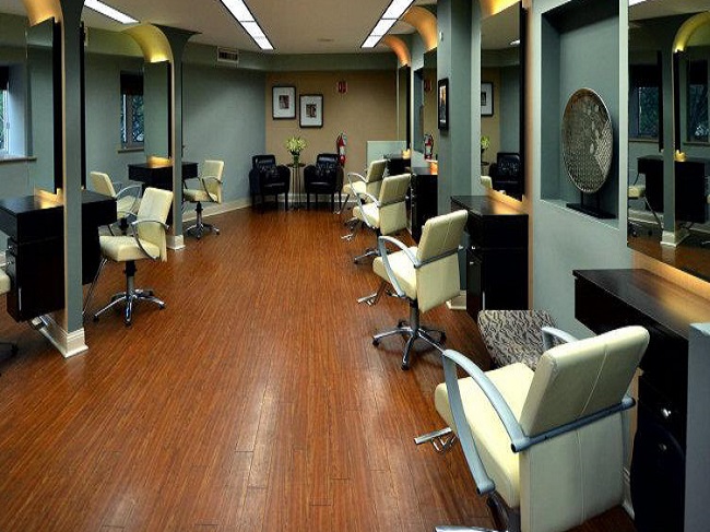 Womens jewelry shops Chicago local hair nail salons