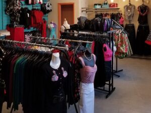 Best womens clothing stores Las Vegas makeup cosmetics near you